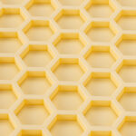 Mata do lizania dla Psa Kota Spowalniająca Antystresowa 20x20 cm Żółta Lick - obrazek 6