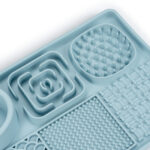 Mata do lizania dla psa Duża Spowalniająca Jedzenie Z ŁOPATKĄ 30x20 cm - obrazek 7